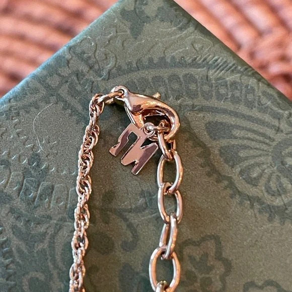 Nina Ricci Gold Plated Two Tone Pendant Necklace with Rhinestones - Picture 8 of 10